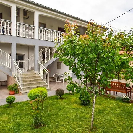 Maison d'hôtes Duje 3*