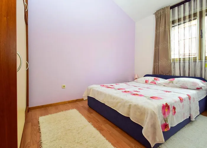 Duje 3*